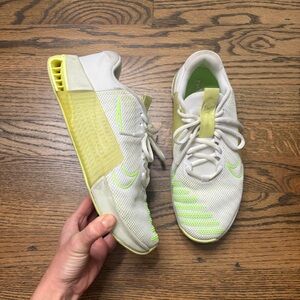 Nike Women’s Metcon 9 Workout Cross Training Gym Sneakers Shoes